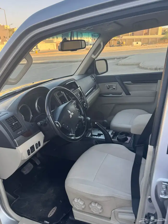 باجيرو 2022 للبيع 10