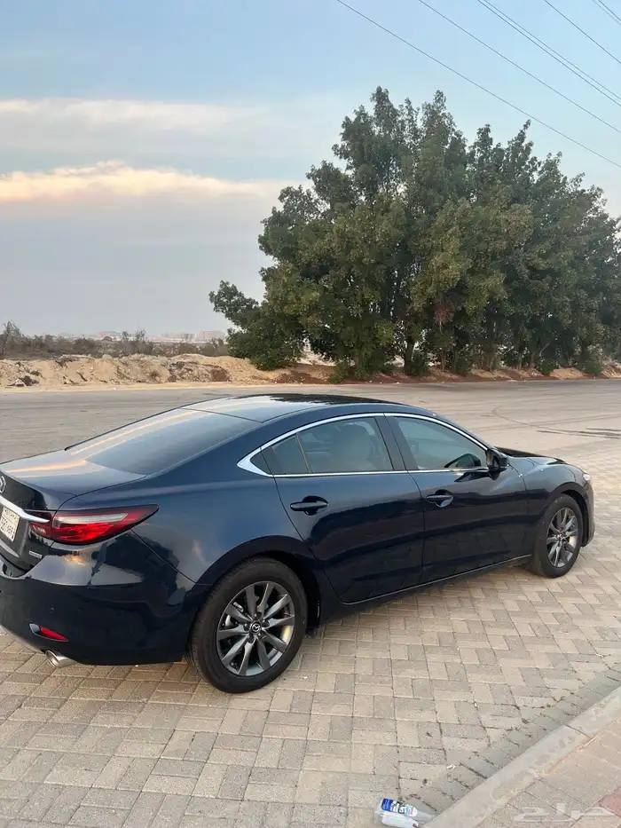 للبيع مازدا 6 نظييف 4