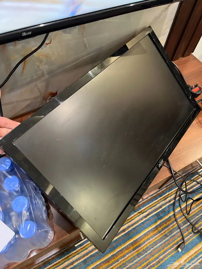 سوني شاشة قيمنق  سماعه  مايك 2