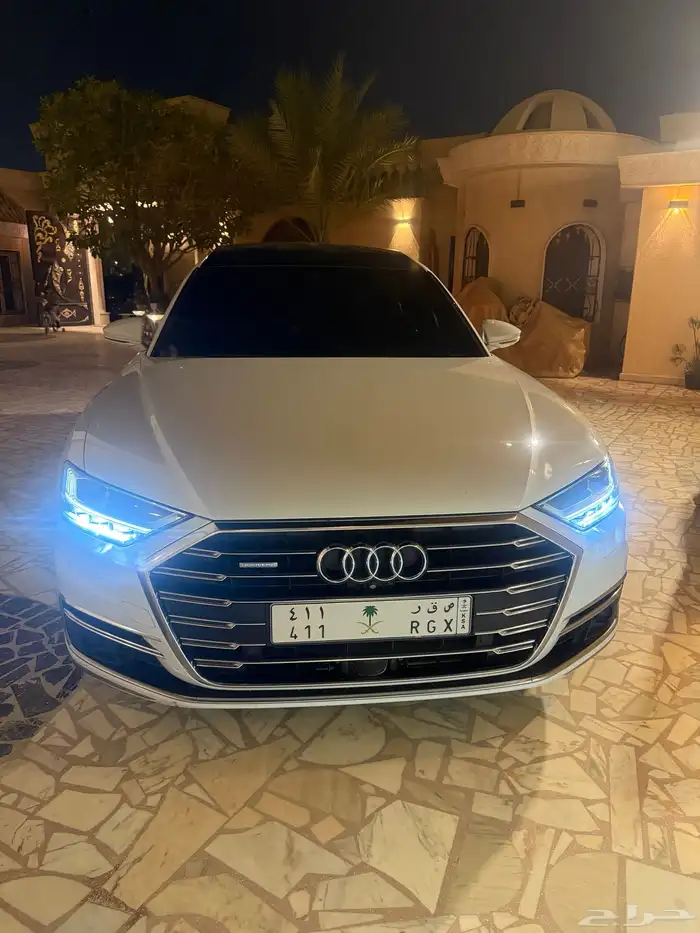 اودي A8 ابيض 2019 8