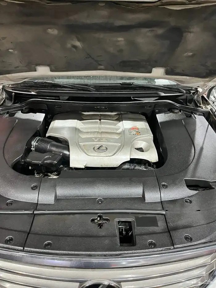 مكينة سكويا لكزس تندرا 3UR 1