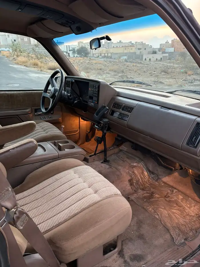 جمس سوبربان 1994 ملكي 6