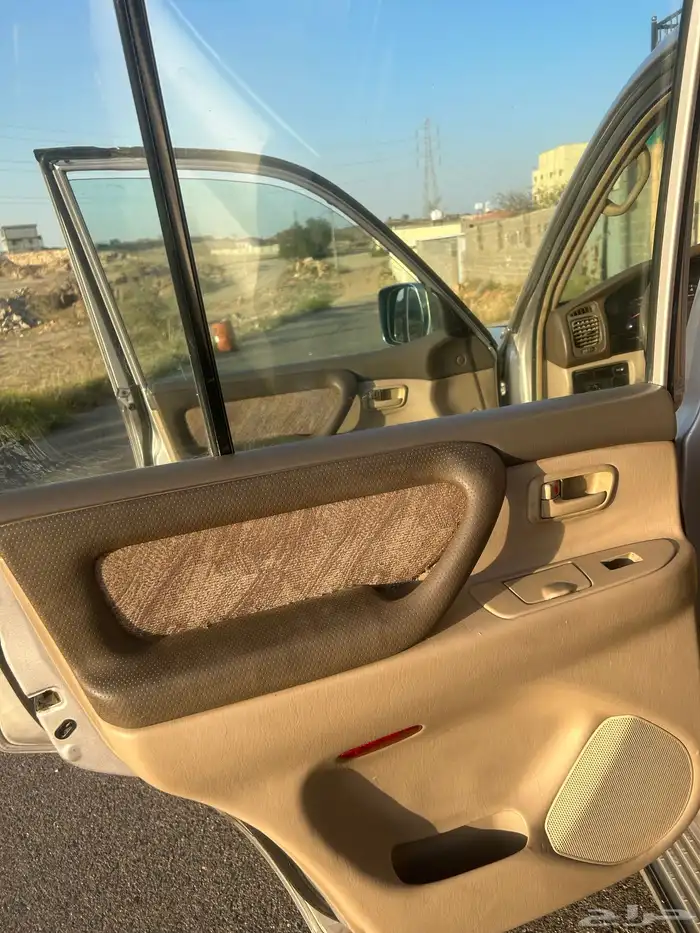 لاندكروزر 99 خليجي 8