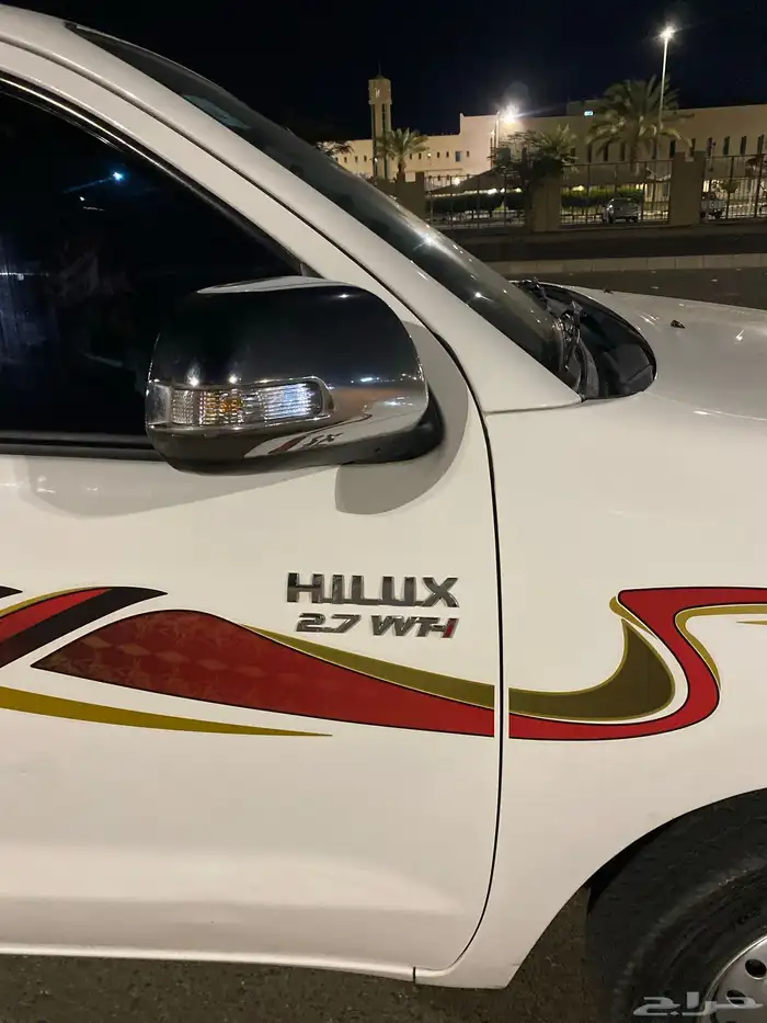 للبيع هايلكس 2013 14