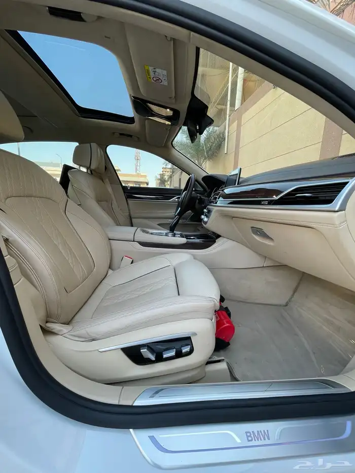 بي ام دبليو-2016-Li750-فل كامل- مواصفات خاصة- الناغي 29