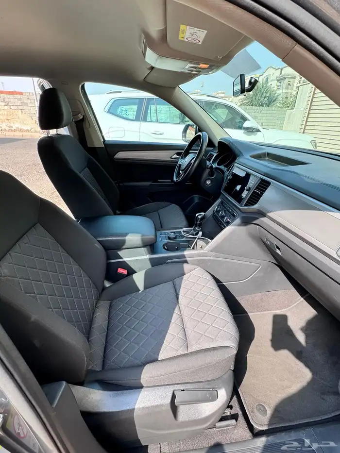 فولكس واجن 2019 10