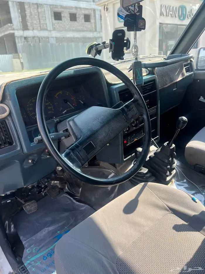 نيسان باترول موديل 91 10