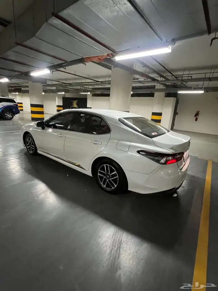 كامري 2022 هايبرد 33