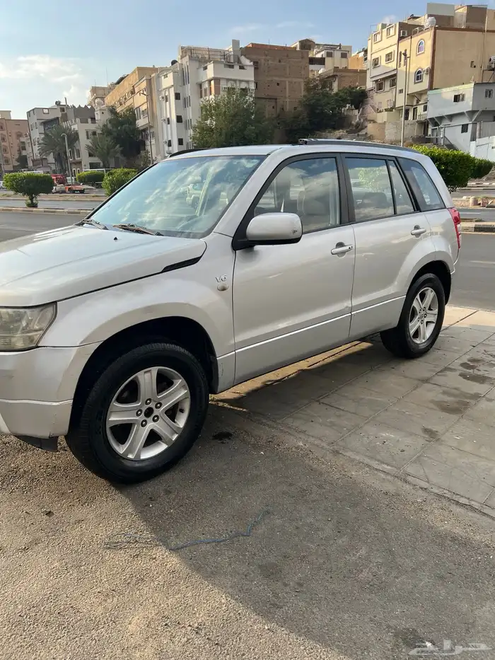 سوزوكي جراند فيتارا 2008 7