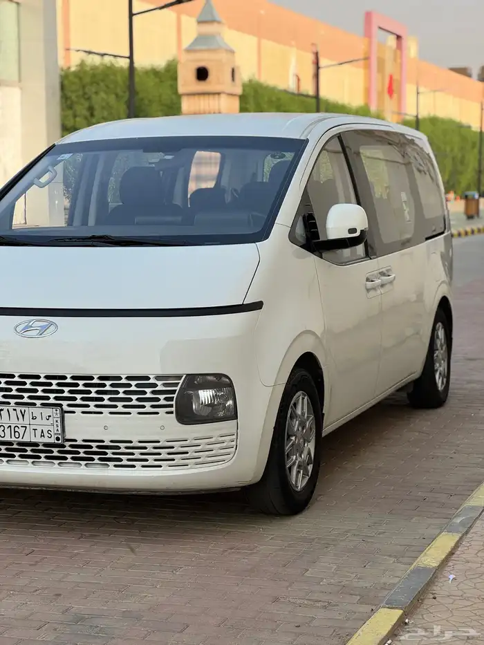 هونداي ستاريا موديل 2022 السعر 57000 الف 20