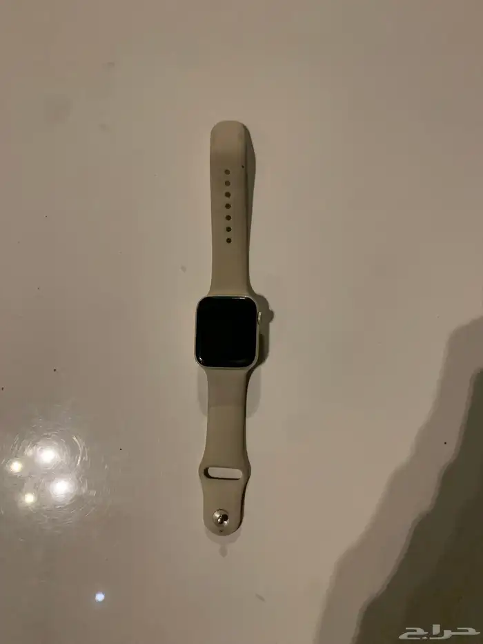 ساعة ابل واتش 1