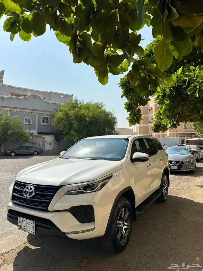 فورشنر GX بدون دبل 2021 بحالة الوكاله 2