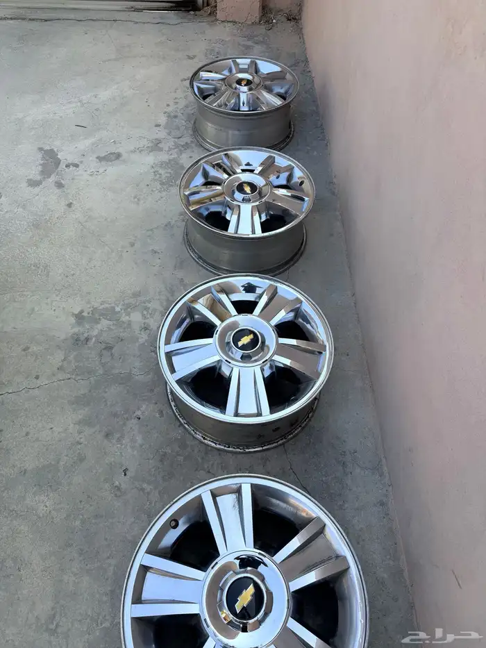 للبيع جنوط تاهو LTZ مقاس 20 0