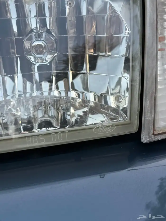 فورد كراون فكتوريا 2011 كحلي سعودي شد بلد عداد قليل 24