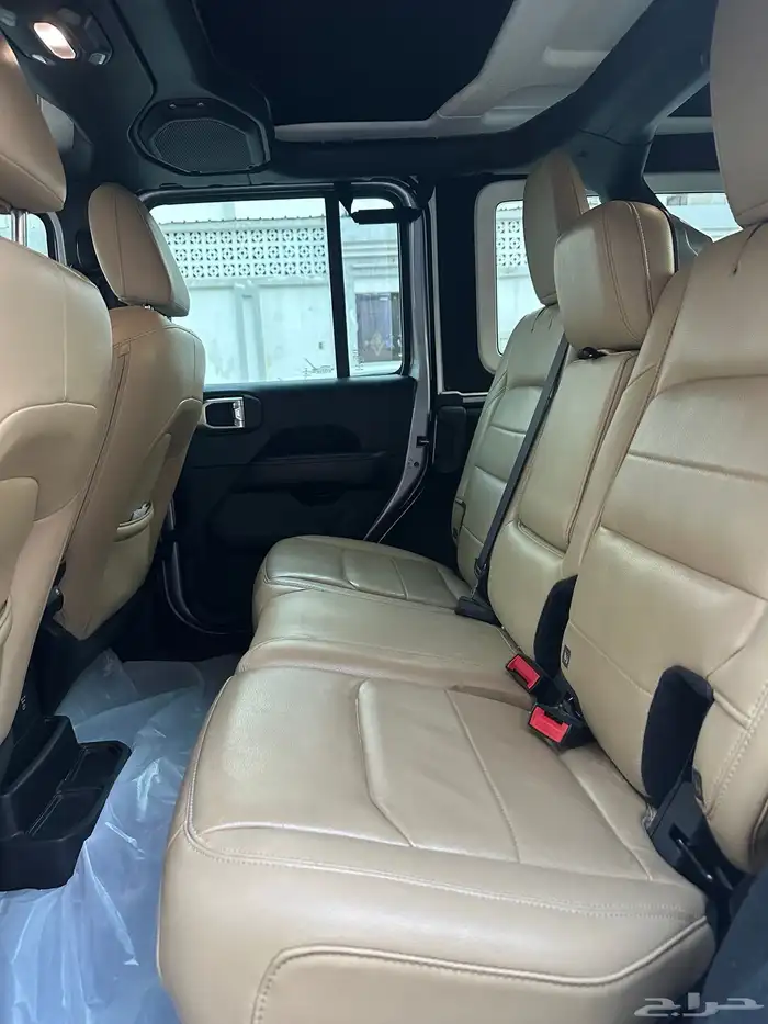 جييب رانجلر صحارى 2018 JL unlimited 15