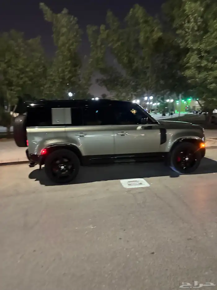 ديفندر 2022 p400 110 0