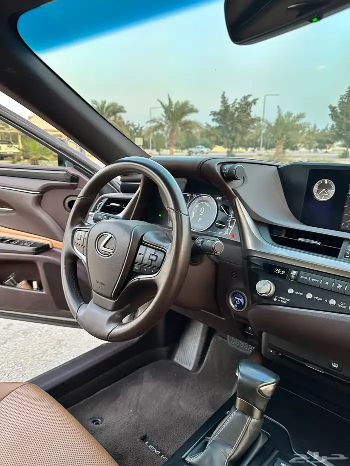 لكزس ES300h هايبرد موديل 2021 ( سعودي ) 27