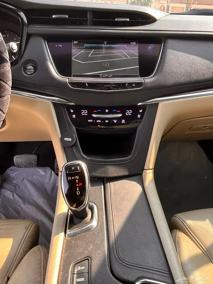 كاديلاك XT5 17