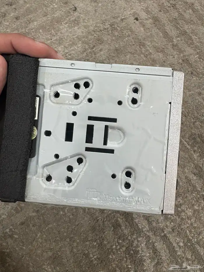 شاشه سبايدر للبيع نظيفه مع الاسلاك كامله 5