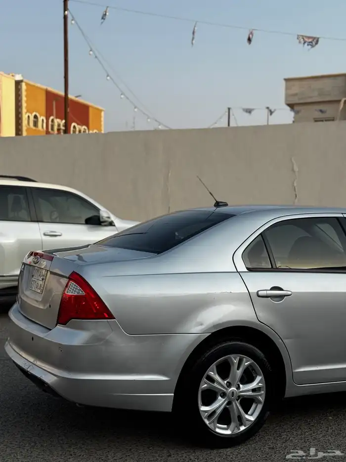 فورد فيوجن 2012 26