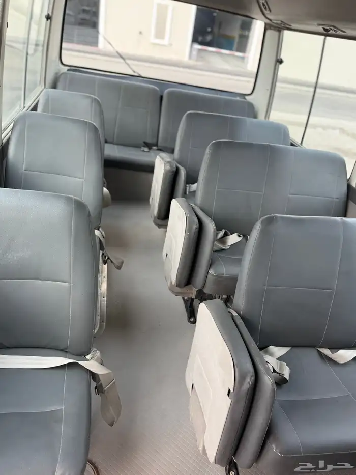 باص تويوتا كوستر 2012 ديزل نضيف جدا 22