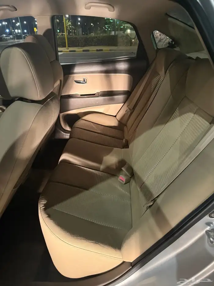 النترا 2011 مستخدم والممشى قابل للزياده 16