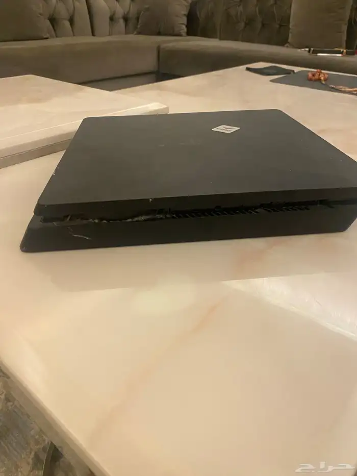 سوني4 نظيف شغل والعب تم صيانته قبل 4سنوات ولا يشكي من حاجه 1