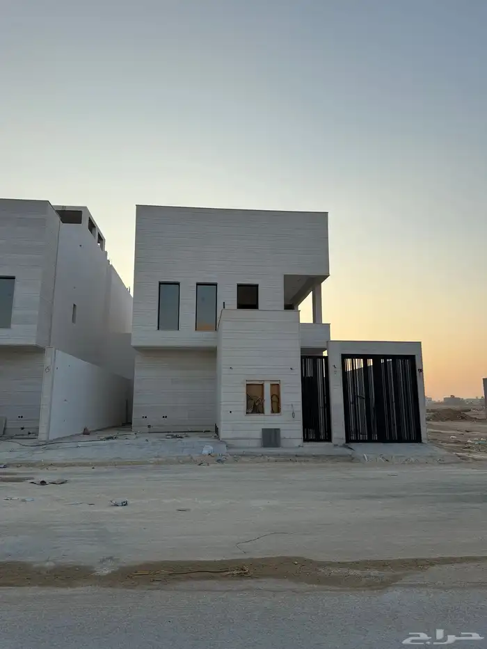 ادوار للبيع 4