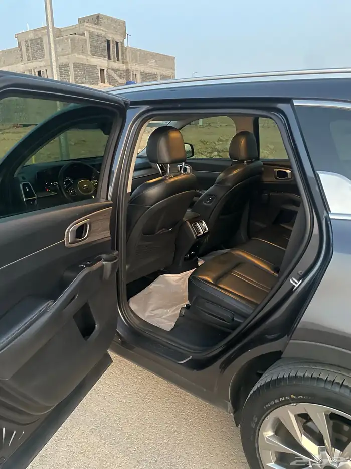 كيا سورنتو ديزل 6