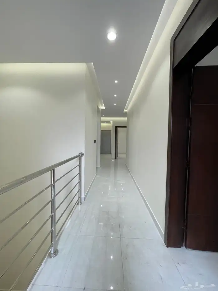 للبيع ارواف ارضيه ورواف علويه تشطيب ممتاز من 620 الف 38