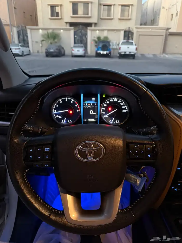 فورتشنر 2023 ماشي 105 الاف وكاله 6 سلندر 11