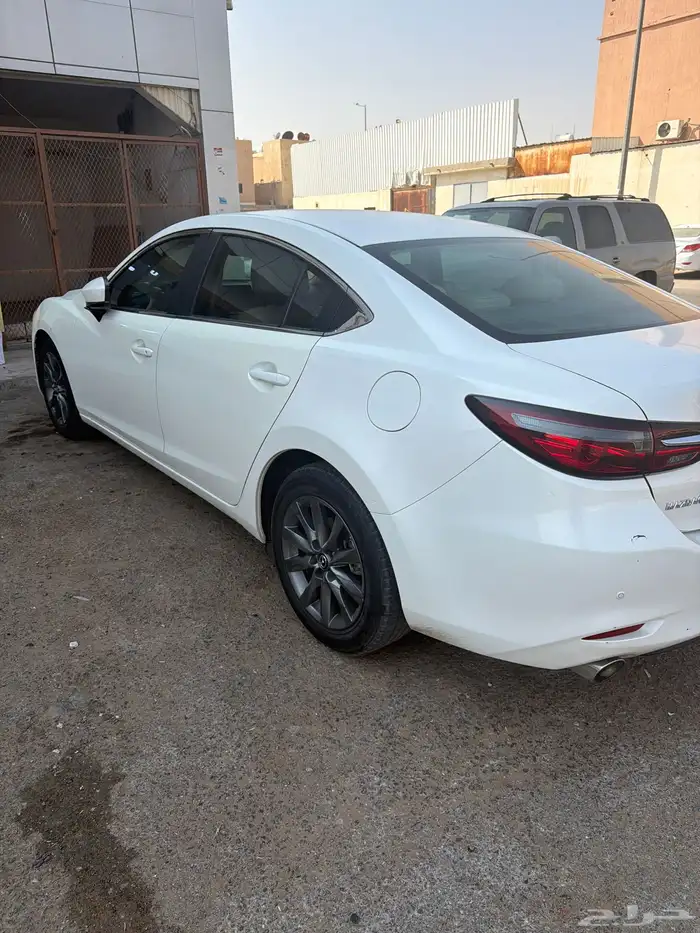 مازدا 6 2021 4