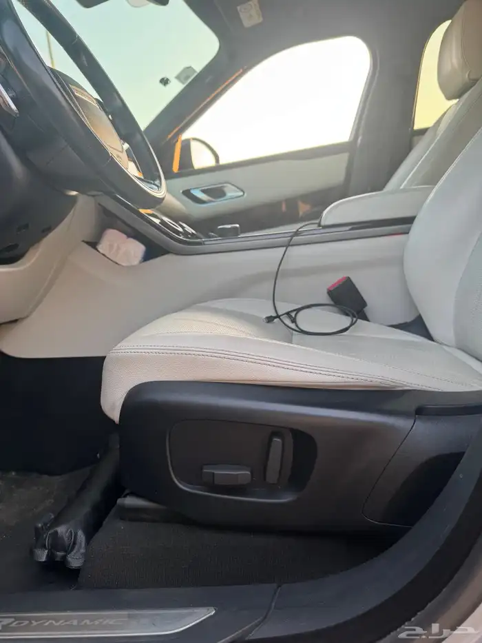 رنج روفر فيلار 2018 10