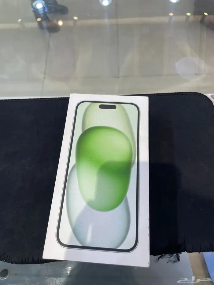 ايفون 15 بلس اخضر جديد 5