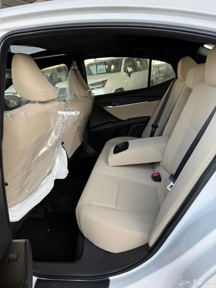 تويوتا كامري LE سعودي موديل 2025 13