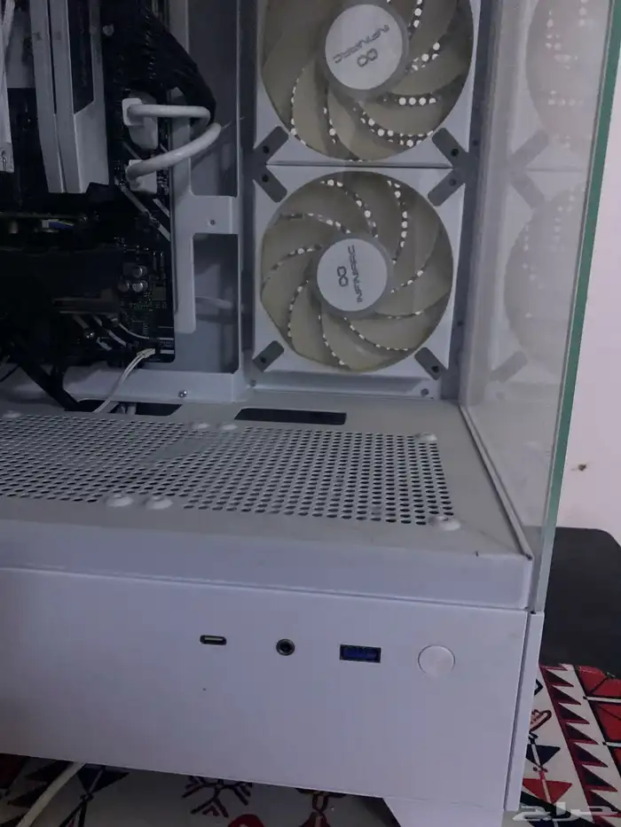 بي سي جديد ماكمل 4 شهور معي نضيف ومافيه اي مشكله 2