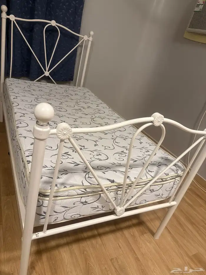 سرير ايكيا نفر وطراحته جديد 0