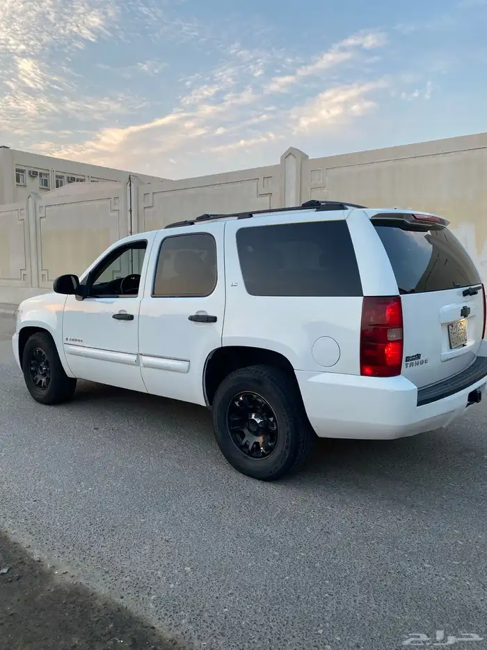 للبيع تاهو 2008 دبل 3