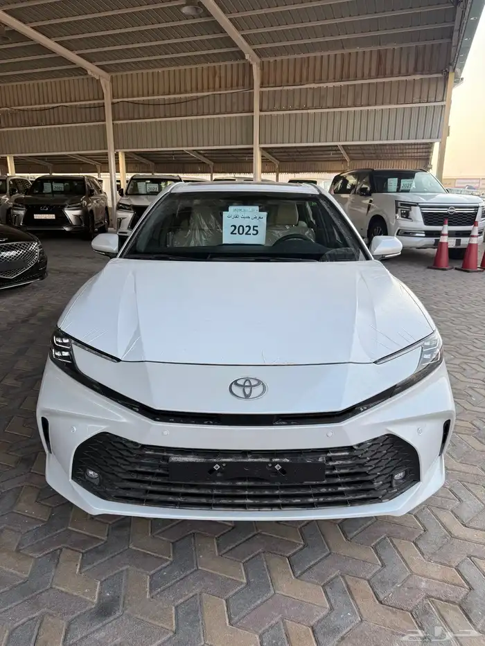 تويوتا كامري LE سعودي موديل 2025 2