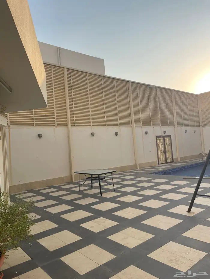 ساتر شراح الطول 36 الارتفاع تقريبا 3 متر 0