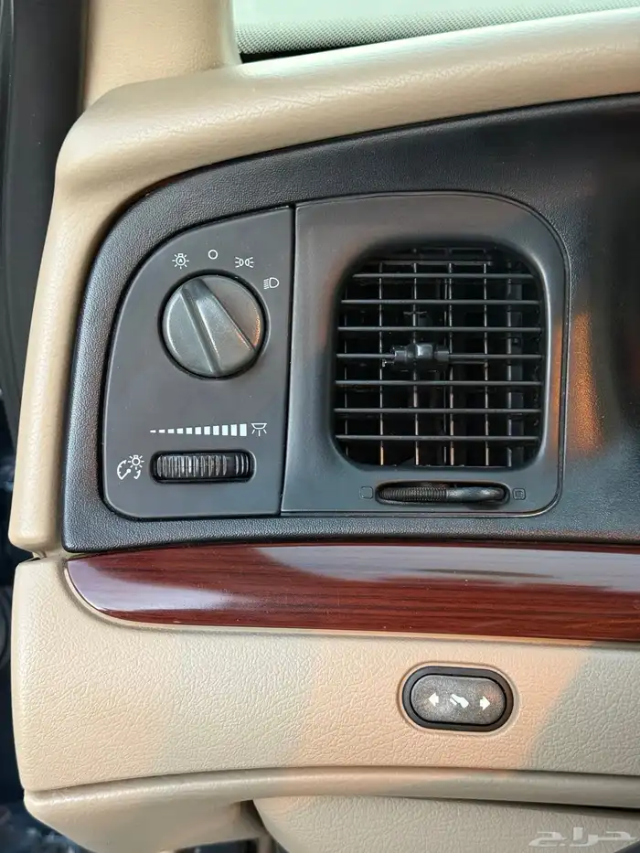 فورد كراون فكتوريا 2011 كحلي سعودي شد بلد عداد قليل 90