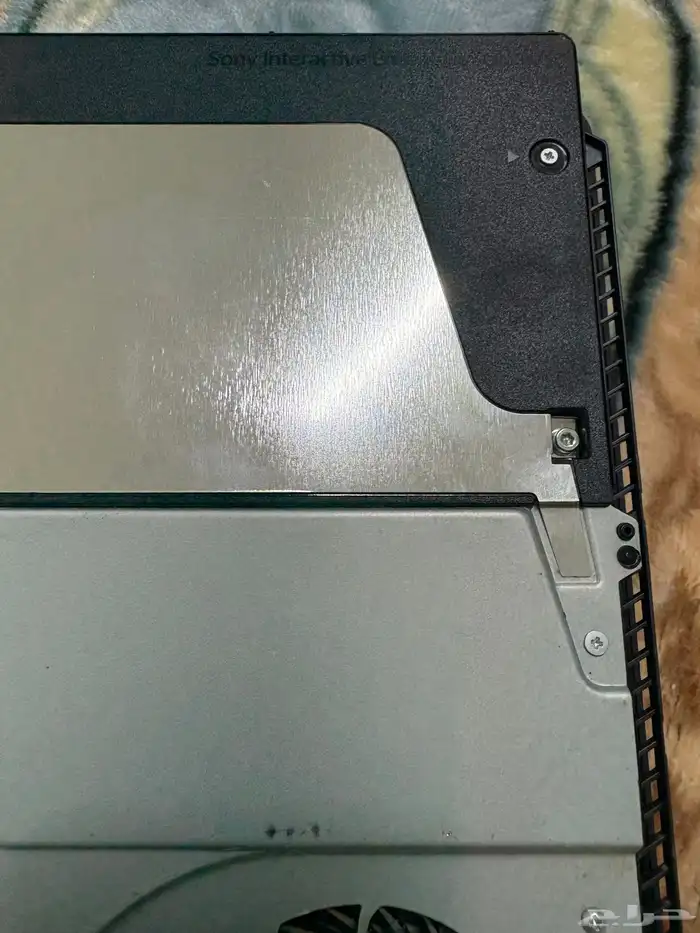 سوني 4 برو مستعمل نظيف 9