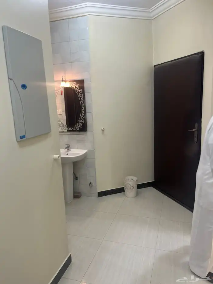 شقة في فيلا مدخل خاص حي بدر 4