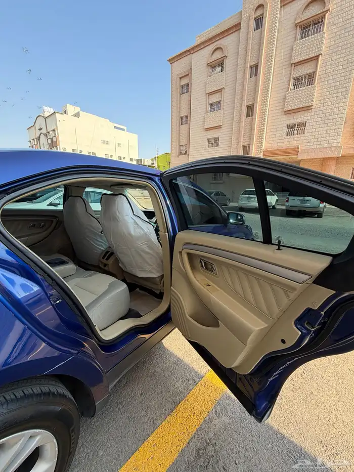 للبيع فورد تورس 2013 نص فل 13