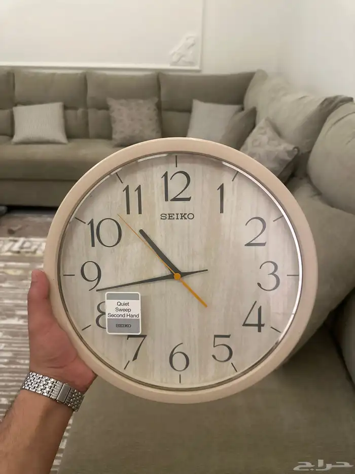 ساعة سيكو الاصليه للبيع وبحالة جيده 0