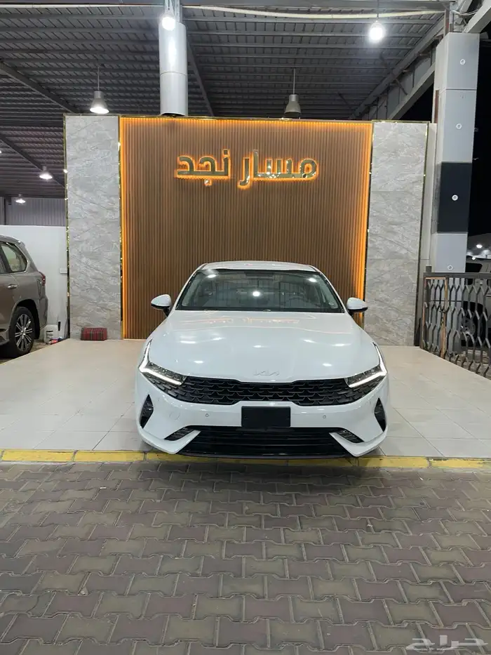 كيا كي 5 موديل 2023 ستاندر 1