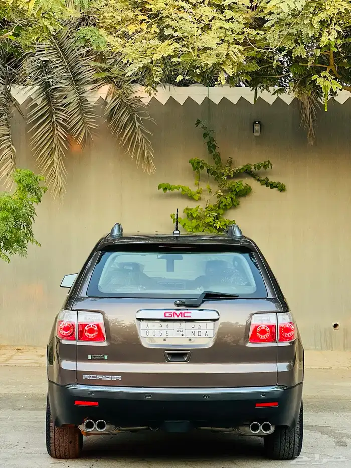 اكاديا اول مالك ممشى قليل لون مميز صيانات وكاله 10