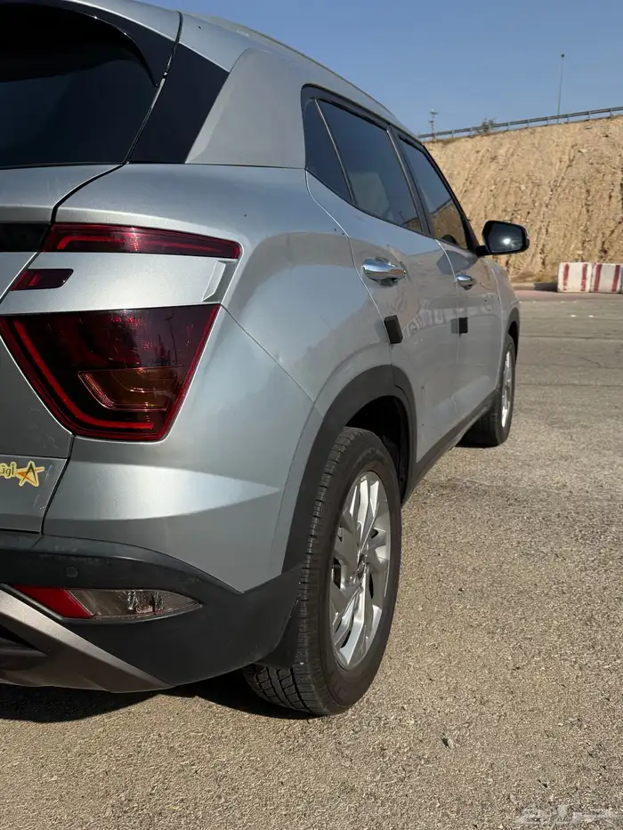 هيونداي كريتا نظيف جدا 11