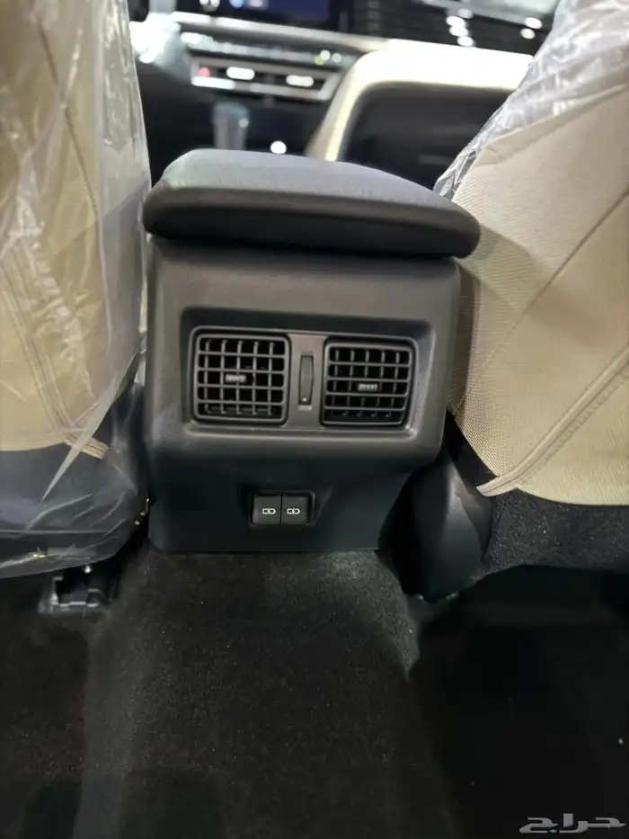 تويوتا   كامري LE فتحة بنزين 2025 جديد 122.450 شامل 24