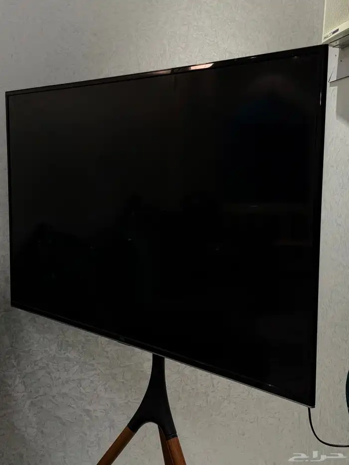شاشة تلفزيون 65 بوصة 0